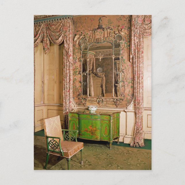 Carte Postale Commode et chaise dans la chambre de chevet de l'é (Devant)