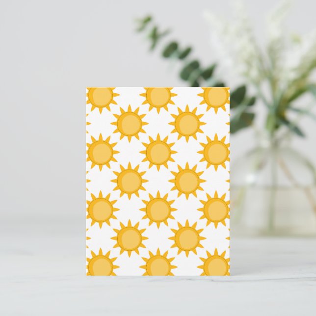 Carte Postale Conception de motif de soleil sur fond blanc (Debout devant)
