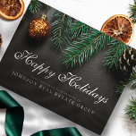 Carte Postale Cones de pin de Noël | Joyeux voeux de vacances<br><div class="desc">Le logo de votre entreprise peut être ajouté. Disponible ici : http://www.zazzle.com/store/selectpartysupplies</div>