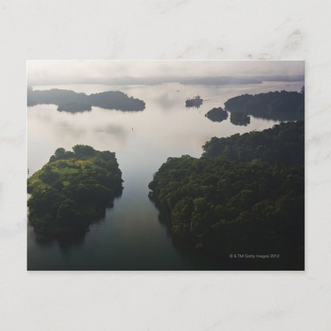 Carte Postale Conteneur Ship on Lago Gatun, Canal de Panama, (Devant)