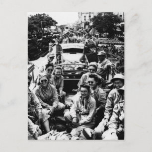 Carte Postale Convoi d'infirmières 2ÈME GUERRE MONDIALE