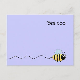 Carte postale cool mignonne d'abeille mauve