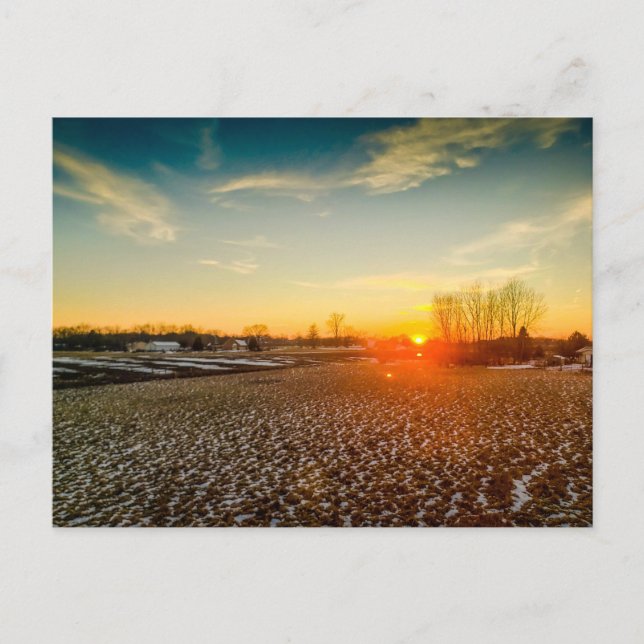 Carte Postale Coucher De Soleil Au-Dessus D'Une Ferme Couverte D (Devant)