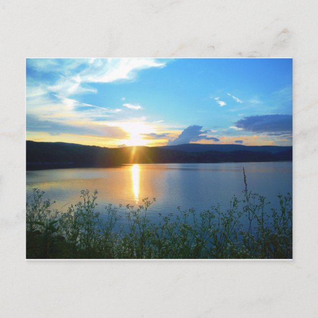Carte Postale Coucher de soleil bleu sur le lac (Devant)