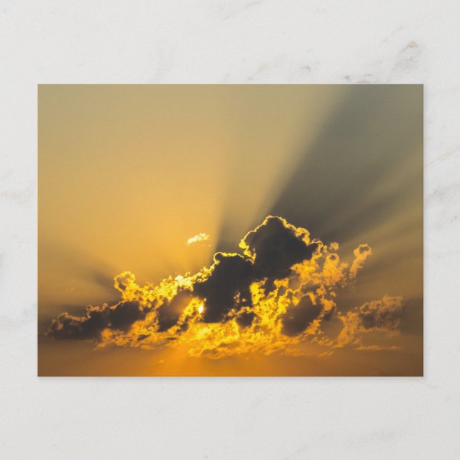 Carte Postale Coucher de soleil d'or illumine un nuage (Devant)