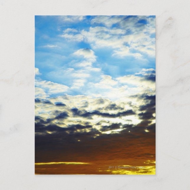 Carte Postale Coucher de soleil rouge orange bleu avec nuages (Devant)