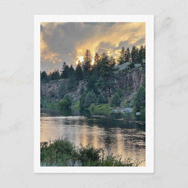 Carte Postale Coucher de soleil sur une rivière (Devant)