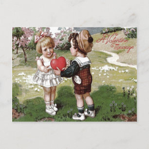 Carte Postale Couple d'enfants mignons cœur daisy