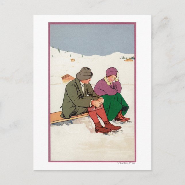 Carte Postale Couple prenant une pause patinage sur glace (Devant)