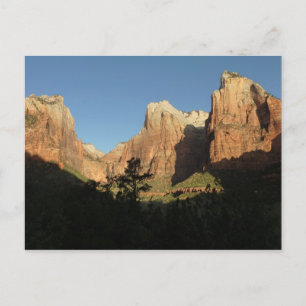 Carte Postale Cour des Patriarches I au Parc national de Sion