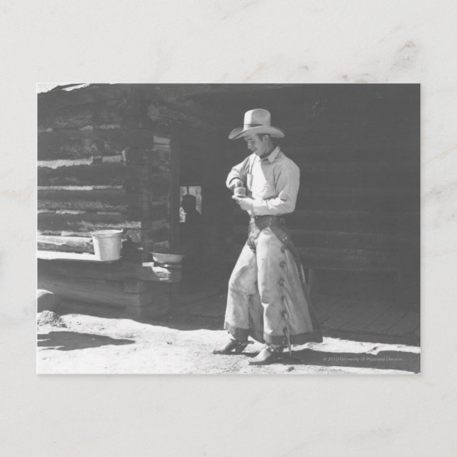 Carte Postale Cowboy mangeant d'une canette de beurre d'arachide (Devant)