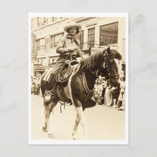 Carte Postale Cowgirl on Horse Vintage 1930 (Devant)