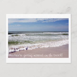 Carte Postale Crash des vagues sur la plage de sable