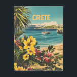 Carte Postale Crète vintage<br><div class="desc">Entrez dans le charme intemporel de la Crète, Grèce, avec cette carte postale de style vintage. Doté de superbes plages, de ruines anciennes et de villages pittoresques, la Crète offre un riche mélange d'histoire et de beauté naturelle. Cette carte postale saisit l'essence de l'île, en faisant le parfait souvenir pour...</div>