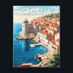 Carte Postale Croatie Dubrovnik Voyage Art Vintage<br><div class="desc">Croatie conception de voyage rétro. Elle est connue pour sa vieille ville distinctive,  entourée de murs de pierre massifs achevés au XVIe siècle.</div>
