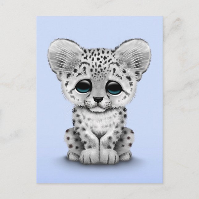 Carte Postale Cute Baby Snow Leopard Cub sur Bleu clair (Devant)