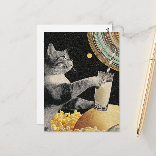 Carte Postale Cute chat avec du lait dans l'espace (Devant/Arrière en situation)