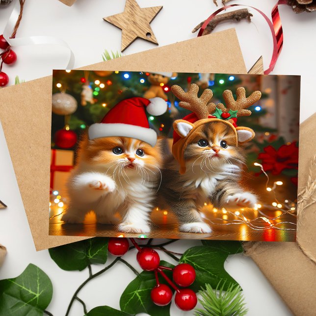 Carte Postale Cute chatons avec le Père Noël et casquettes de re (Créateur téléchargé)