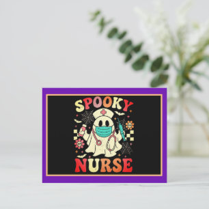 Carte Postale Cute Ghost Nurse Halloween Graphisme Retro Pastels