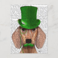 Dachshund avec chapeau vert et moustache