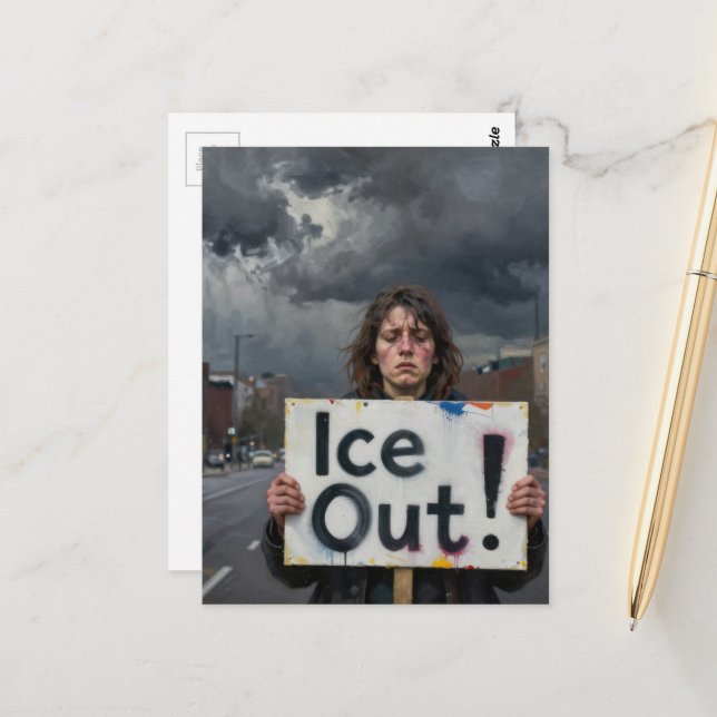 Carte Postale Dame de protestation de glace dans une ville (Devant/Arrière en situation)