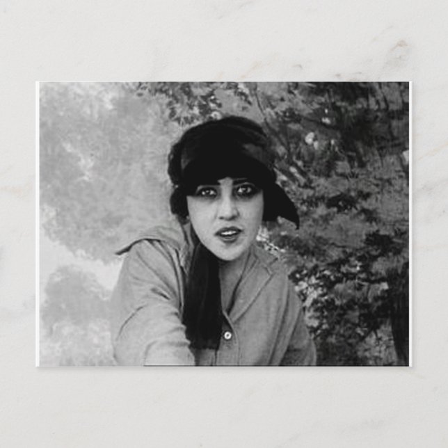 Carte Postale dame vampire (Devant)