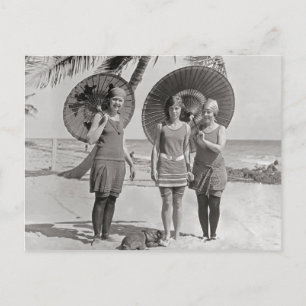 Carte Postale Dames à la plage, 1920