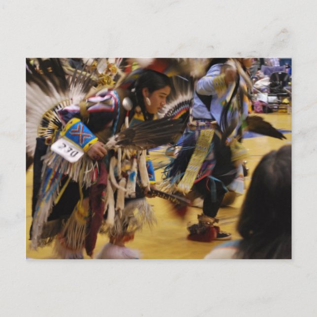 Carte Postale Danse de guerre PowWow amérindien (Devant)