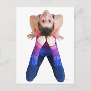 Carte Postale Danseur touchant les pieds à la tête