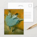 Carte Postale Danseurs au Barre | Edgar Degas<br><div class="desc">Danseurs au Barre de l'impressionniste français Edgar Degas. Degas est célèbre pour ses dessins pastel et ses peintures à l'huile. Il était un maître dans la représentation du mouvement, comme on peut le voir dans ses nombreuses oeuvres de danseurs de ballet. Utilisez les outils de conception pour ajouter du texte...</div>