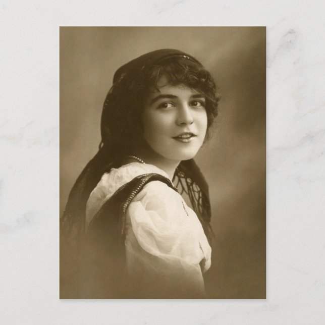 Carte postale de femme tzigane victorienne (Devant)