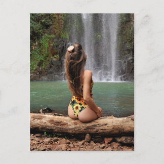 Carte postale de fille en bikini