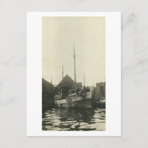 Carte postale de photo réelle d'équipage de bateau