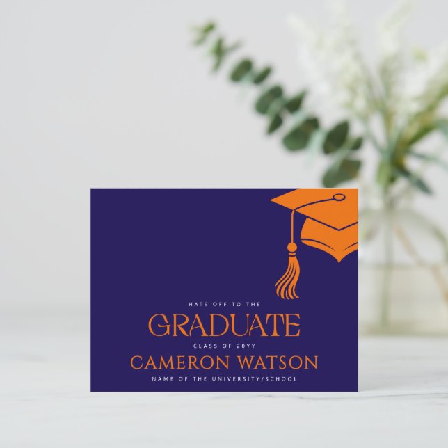 Carte postale de remise de diplôme avec un gland d (Debout devant)