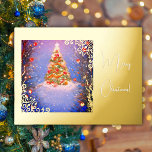 Carte Postale De Vacances En Aluminium Arbre de Noël sous la neige avec de l'or<br><div class="desc">Un joli petit sapin de Noël décoré sous la neige entouré d'or joyeux. Une jolie illustration avec une véritable feuille d'or pour un Joyeux Noël !</div>