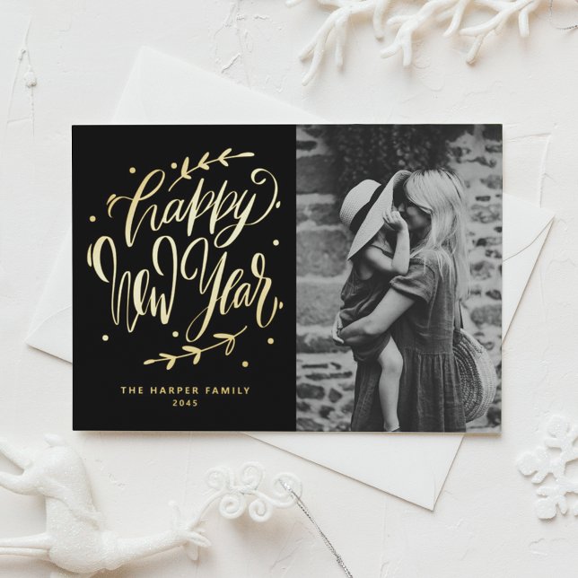 Carte Postale De Vacances En Aluminium Black Modern Calligraphy and Wreath New Year Photo (Customizable photo gold foil Happy New Year postcard featuring modern calligraphy and wreath.)
