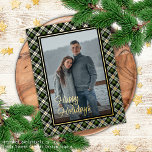 Carte Postale De Vacances En Aluminium Bois de bison chic personnalisé Motif plaqué or<br><div class="desc">Contemporain classique saison de Noël vert, blanc, noir et doré feuille coloré Buffalo bûcheron plaid motif tartan. Avec l'option de customiser ou de personnaliser avec une photo et (limité) le texte de votre choix. Avec place pour customiser ou personnaliser le texte sur le devant, le nom de famille (ou les...</div>