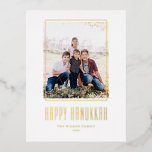 Carte Postale De Vacances En Aluminium Cadre photo moderne Happy Hanoukka<br><div class="desc">Heureux Hanoukka ! Envoyez vos souhaits à votre famille et à vos amis avec cette carte postale Hanoukka personnalisable en feuille d'or. Il dispose d'une typographie moderne et d'un cadre photo simple. Personnalisez en ajoutant des noms et une photo. Cette feuille d'or Happy Hanoukka carte postale est disponible sur d'autres...</div>