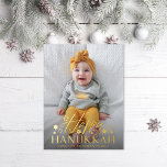 Carte Postale De Vacances En Aluminium Festive Starry Happy Hanoukka Photo Gold<br><div class="desc">Heureuse Hanoukka avec des étoiles juives en papier d'aluminium ; choisissez de l'or,  de l'or rose ou de l'argent. Revêtement de photo foncé en option. Customisez la couleur arrière,  le texte ou ajoutez d'autres photos si vous le souhaitez.</div>