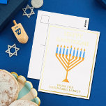 Carte Postale De Vacances En Aluminium Happy Hanoukka Menorah Chic or personnalisé<br><div class="desc">Carte postale Happy Hanoukka sur mesure pour une famille juive ou un parti Chanukah avec une synagogue. Personnalisez avec votre nom de famille ou des informations de groupe sous la jolie menorah bleue.</div>