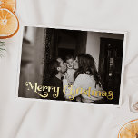 Carte Postale De Vacances En Aluminium Simple Noël photo complète Joyeux or de Noël<br><div class="desc">Célébrez la saison avec cette carte postale unique et classique simple pleine photo joyeux Noël feuille d'or vacances avec une touche de charme vintage. Le design minimaliste présente une élégante palette de couleurs dorées, évoquant l'esprit cosy de l'hiver. Son attrait moderne, associé à la formulation traditionnelle, crée un équilibre parfait...</div>