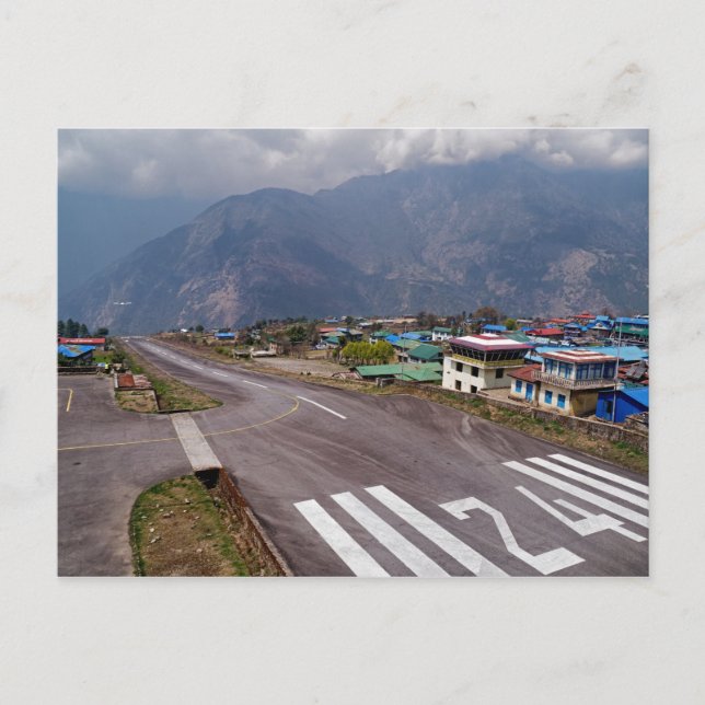 Carte Postale Décollage de l'avion à l'aéroport de Lukla Mountai (Devant)