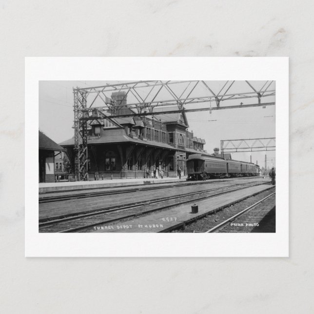 Carte Postale Dépôt de tunnel, Port Huron, Michigan - Louis Pesh (Devant)