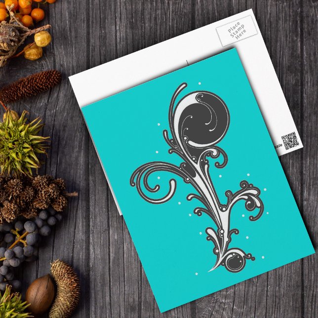 Carte postale Design de défilement noir et blanc (Abstract classy design of black and white fancy scroll on bright aqua blue postcard.)