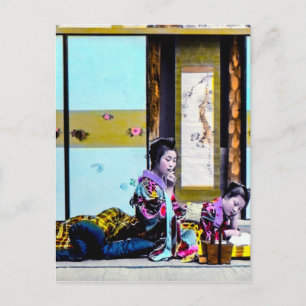 Carte Postale Deux Geisha Fumer Avant Lit Vintage Japon
