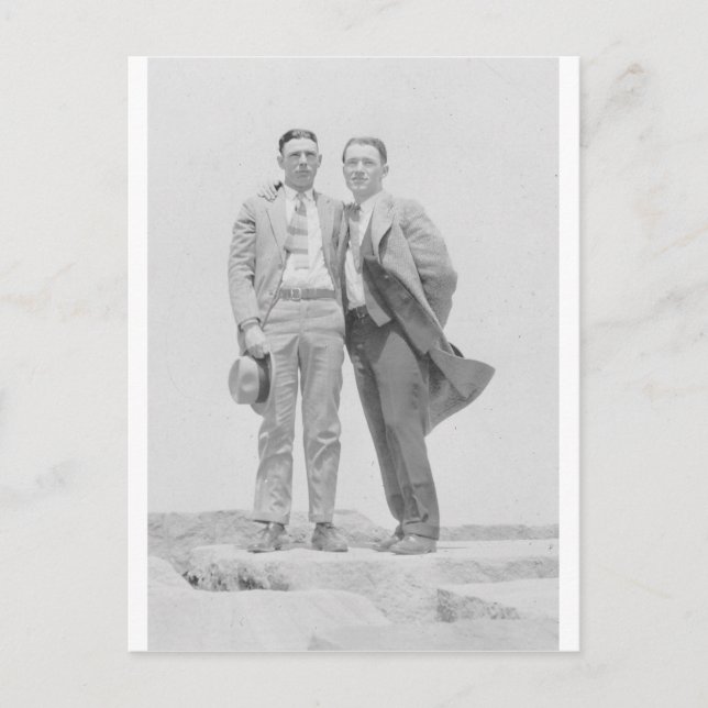 Carte Postale Deux hommes sur les rochers (Devant)