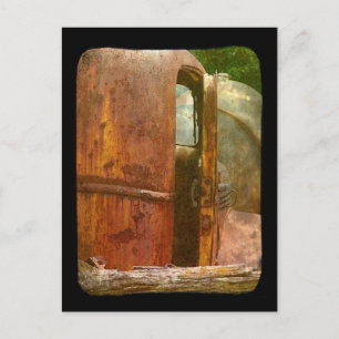 Carte Postale Différentes vues sur le vieux camion abandonné en