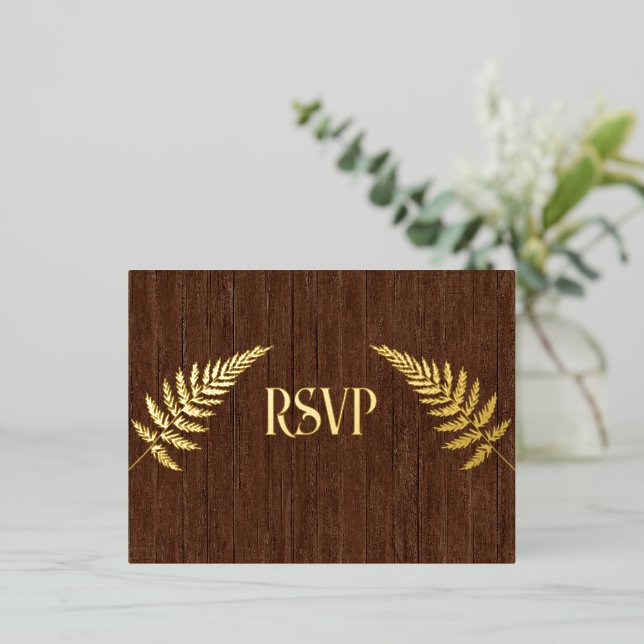 Carte Postale D'invitation À Feuilles D'aluminium Brown Barboard et Gold Foil RSVP (Debout devant)