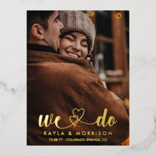 Carte Postale D'invitation À Feuilles D'aluminium Cœurs entrelacés Nous nous marions Or