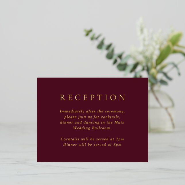 Carte Postale D'invitation À Feuilles D'aluminium Deep Burgundy Classic Foil Wedding Enclosure Card (Debout devant)